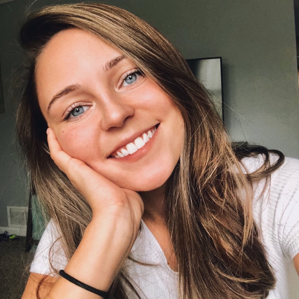 Meet your Posher, Melissa